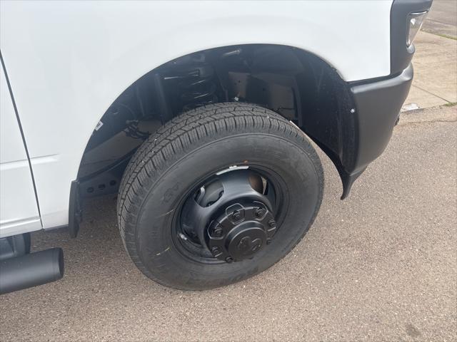 2025 Ram 3500 Tradesman Crew Cab 4x4 8' Box