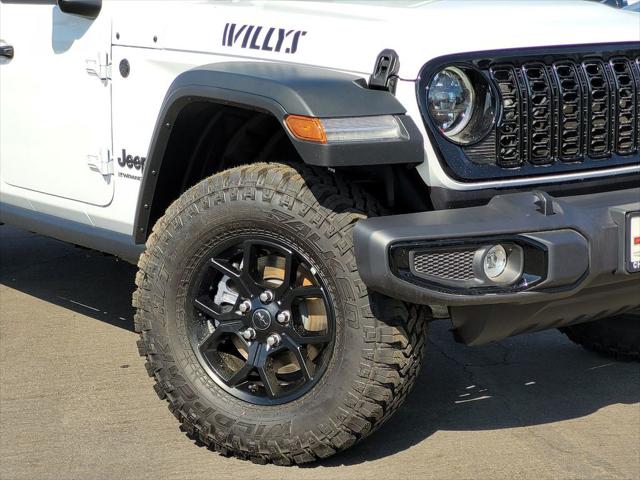 2025 Jeep Wrangler 4-Door Willys 4x4