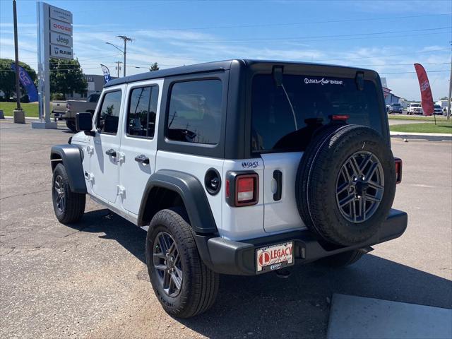 2025 Jeep Wrangler 4-Door Summit 4x4