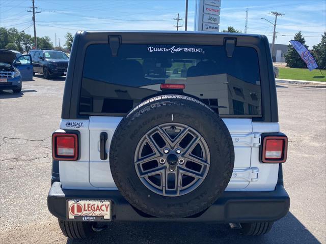 2025 Jeep Wrangler 4-Door Summit 4x4