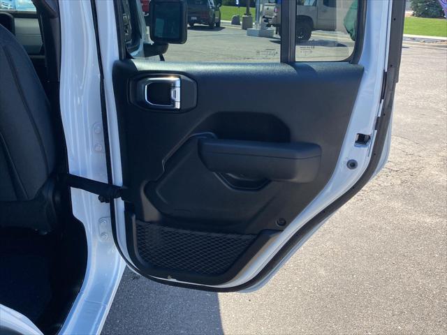 2025 Jeep Wrangler 4-Door Summit 4x4