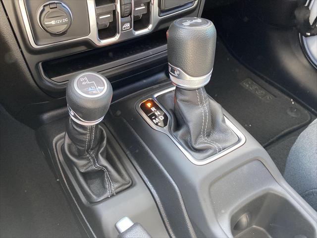 2025 Jeep Wrangler 4-Door Summit 4x4