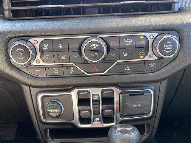 2025 Jeep Wrangler 4-Door Summit 4x4