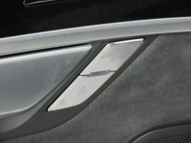 2025 Audi A8 L 55 TFSI quattro Tiptronic