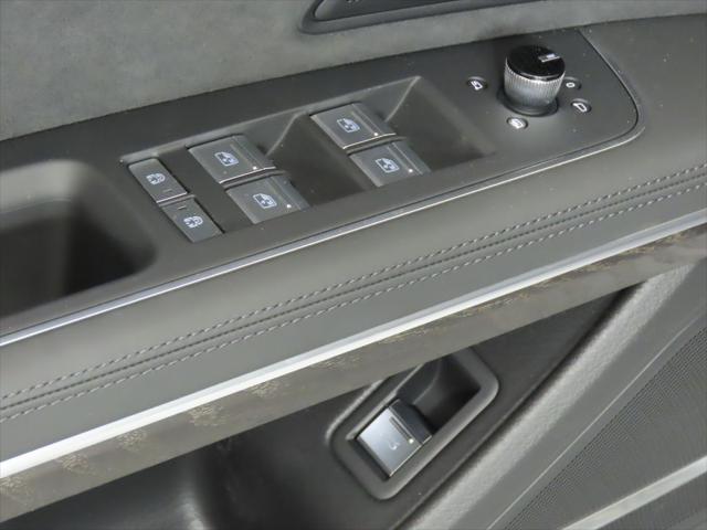2025 Audi A8 L 55 TFSI quattro Tiptronic