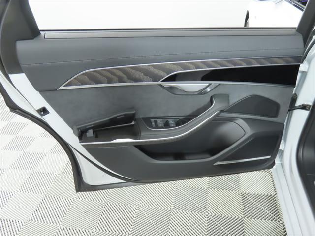2025 Audi A8 L 55 TFSI quattro Tiptronic