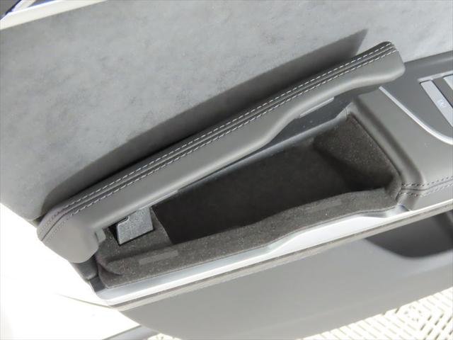 2025 Audi A8 L 55 TFSI quattro Tiptronic