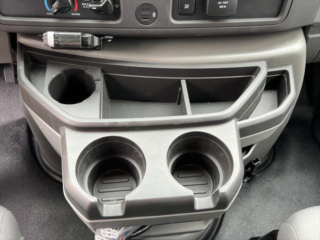 2026 Ford E-350 Cutaway Base
