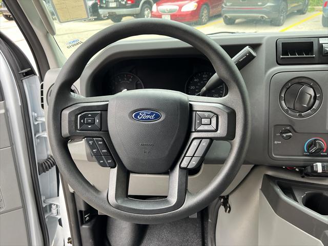 2026 Ford E-350 Cutaway Base