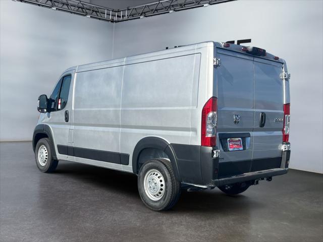 2025 RAM Ram ProMaster RAM PROMASTER 1500 TRADESMAN CARGO VAN LOW ROOF 136 WB