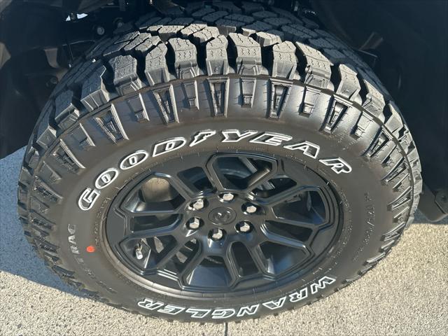 2026 Ram 1500 Rebel Crew Cab 4x4 5'7" Box