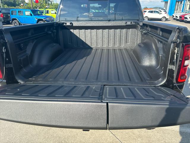 2026 Ram 1500 Rebel Crew Cab 4x4 5'7" Box