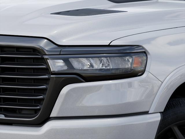 2026 Ram 1500 Laramie Crew Cab 4x4 5'7" Box