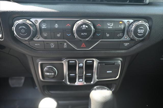2025 Jeep Wrangler 4-Door Summit 4x4