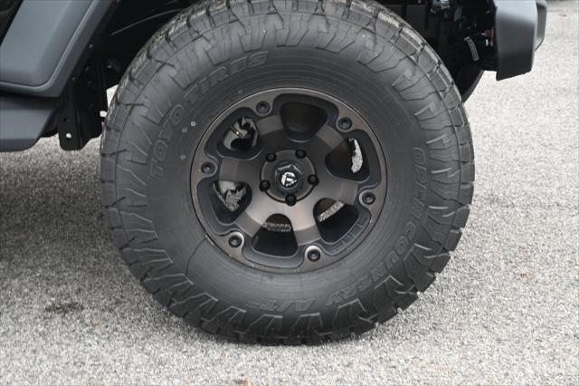 2025 Jeep Wrangler 4-Door Summit 4x4