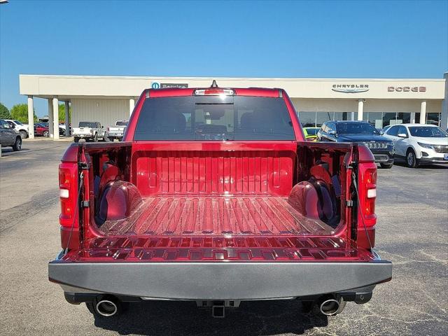 2026 Ram 1500 Tradesman Crew Cab 4x4 5'7" Box