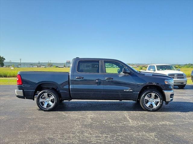 2026 Ram 1500 Tradesman Crew Cab 4x4 5'7" Box
