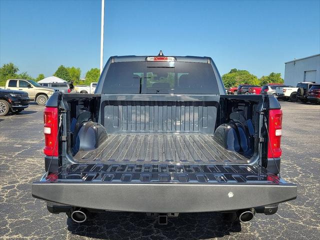 2026 Ram 1500 Tradesman Crew Cab 4x4 5'7" Box