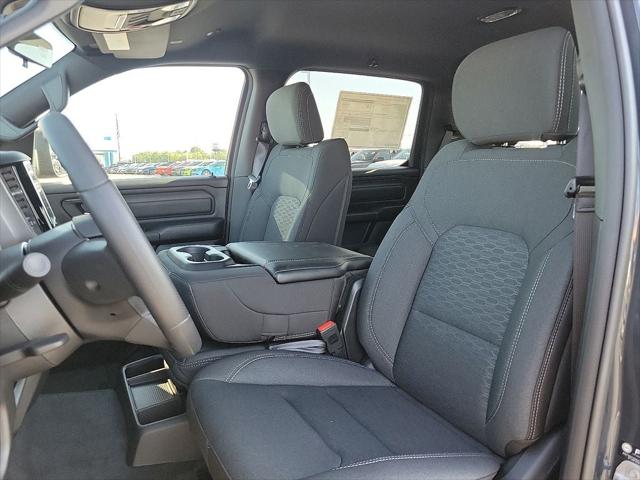 2026 Ram 1500 Tradesman Crew Cab 4x4 5'7" Box