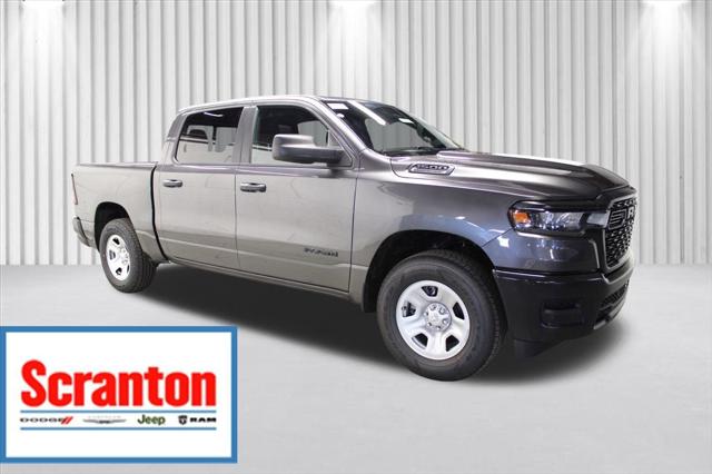 2026 RAM Ram 1500 RAM 1500 TRADESMAN CREW CAB 4X4 57 BOX