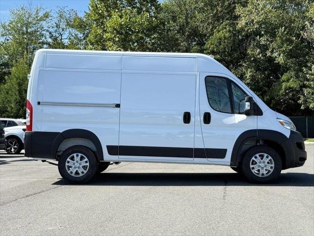 2025 RAM Ram ProMaster RAM PROMASTER 1500 SLT CARGO VAN HIGH ROOF 136 WB