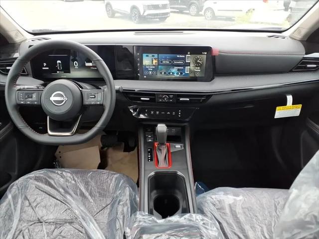 2025 Nissan Kicks SR Intelligent AWD