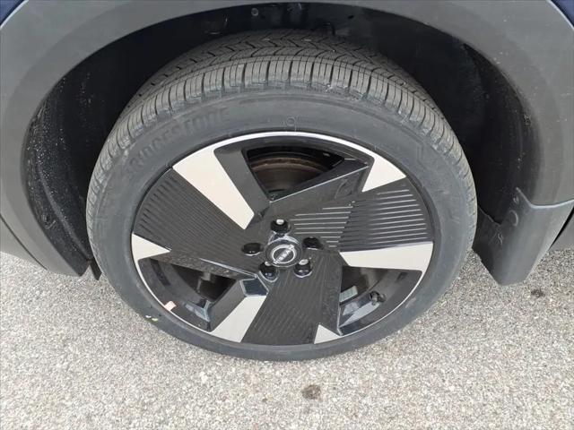 2025 Nissan Kicks SR Intelligent AWD