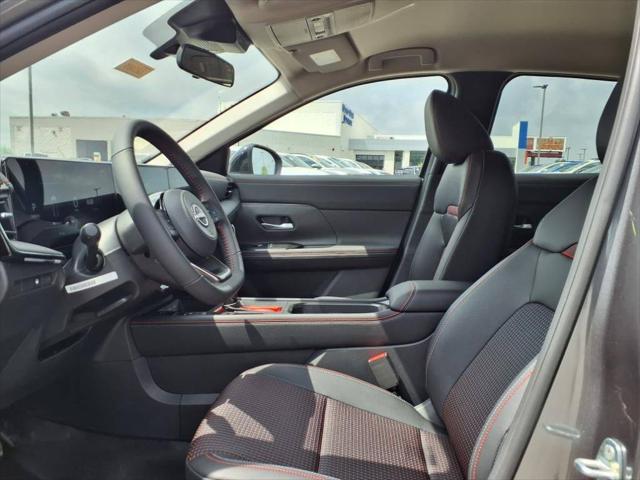 2025 Nissan Kicks SR Intelligent AWD