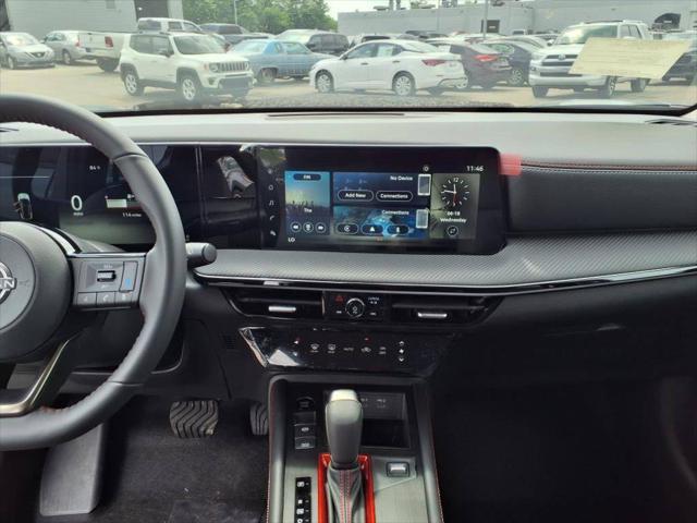 2025 Nissan Kicks SR Intelligent AWD