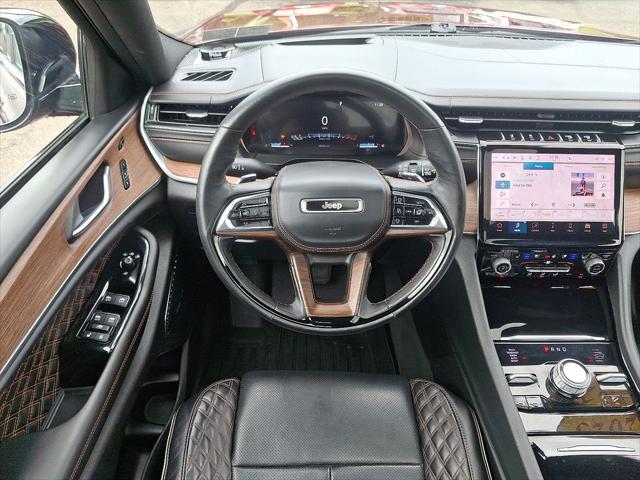 2023 Jeep Grand Cherokee L Summit 4x4