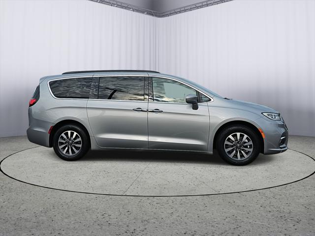 2021 Chrysler Pacifica Hybrid Touring