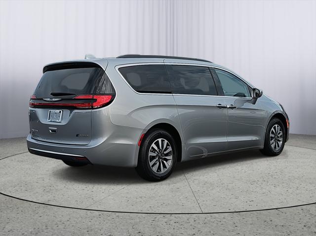 2021 Chrysler Pacifica Hybrid Touring