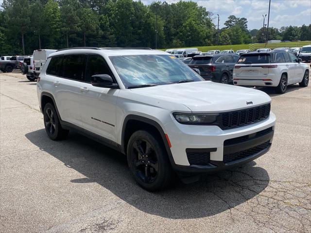 2022 Jeep Grand Cherokee L Altitude 4x4