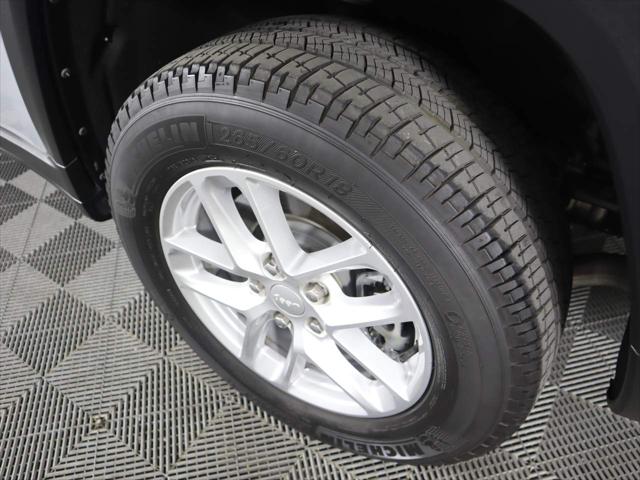 2021 Jeep Grand Cherokee Laredo 4x2
