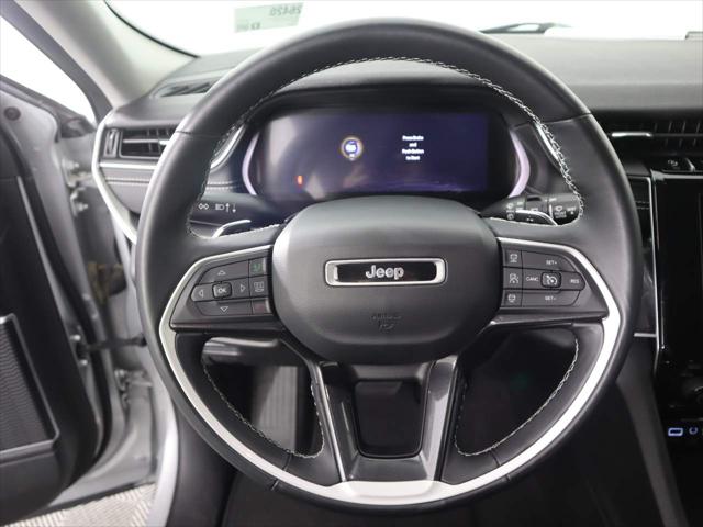 2021 Jeep Grand Cherokee Laredo 4x2