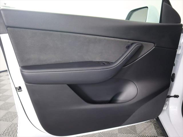 2022 Tesla Model Y Performance Dual Motor All-Wheel Drive
