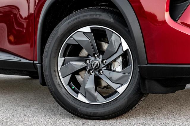 2024 Nissan Rogue SV FWD