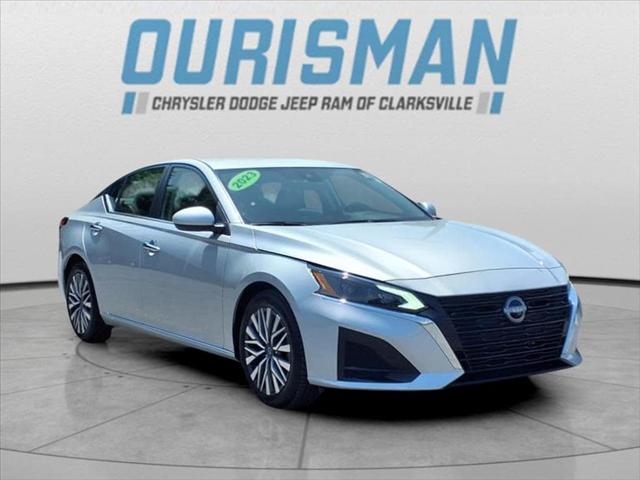 2023 Nissan Altima SV FWD