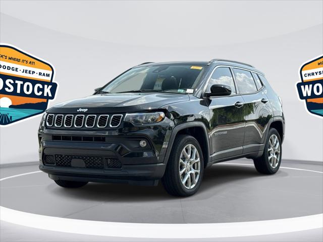 2024 Jeep Compass Latitude Lux FWD