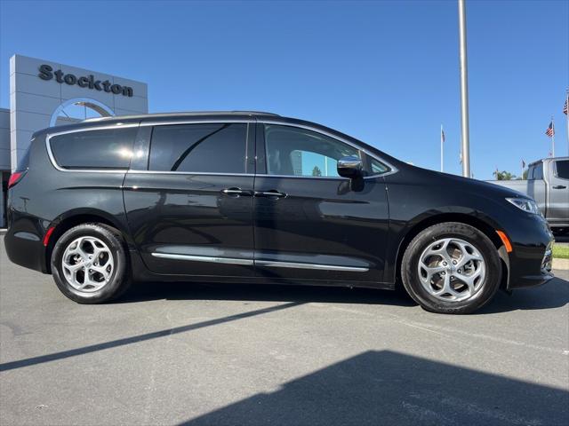 2023 Chrysler Pacifica Limited