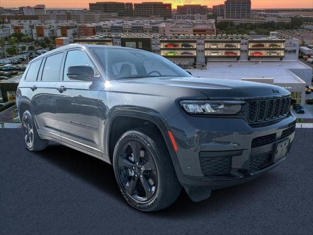 2023 Jeep Grand Cherokee L Altitude 4x4