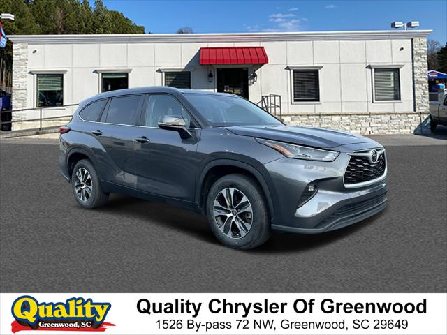 2023 Toyota Highlander XLE