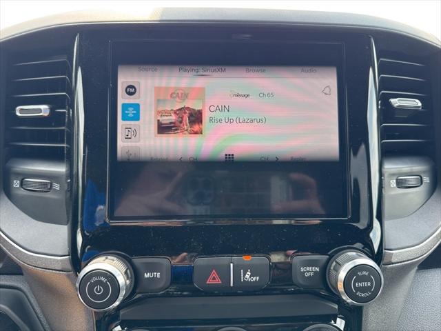 2025 RAM Ram 1500 RAM 1500 TRADESMAN CREW CAB 4X4 57 BOX