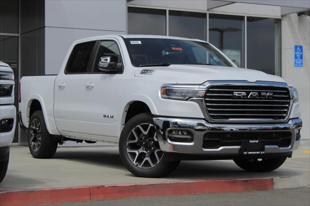 2025 RAM Ram 1500 RAM 1500 LARAMIE CREW CAB 4X4 57 BOX