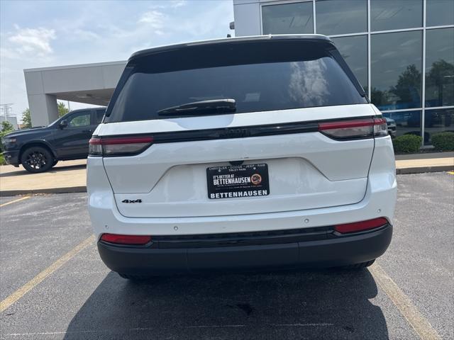 2023 Jeep Grand Cherokee Altitude 4x4