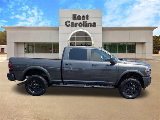 2024 RAM 2500 Laramie Crew Cab 4x4 64 Box