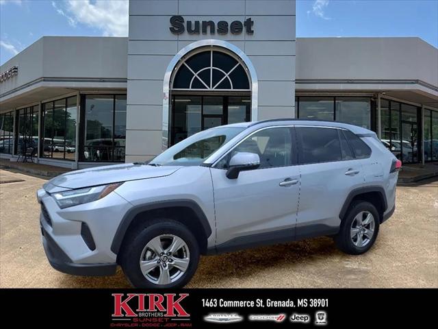 2023 Toyota RAV4 XLE