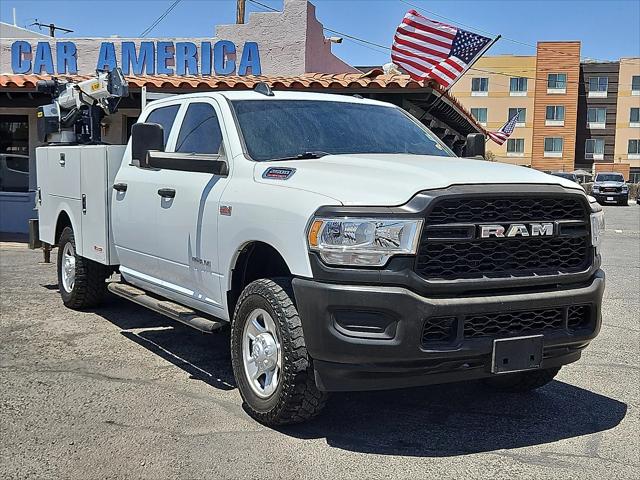 2022 RAM 2500 Tradesman Crew Cab 4x4 8 Box