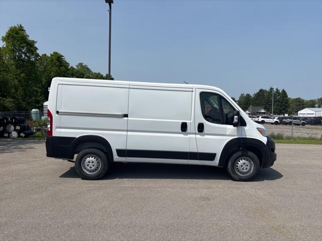 2024 RAM Ram ProMaster RAM PROMASTER 2500 TRADESMAN CARGO VAN LOW ROOF 136 WB
