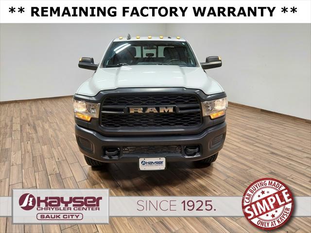 2021 RAM 3500 Tradesman Crew Cab 4x4 8 Box
